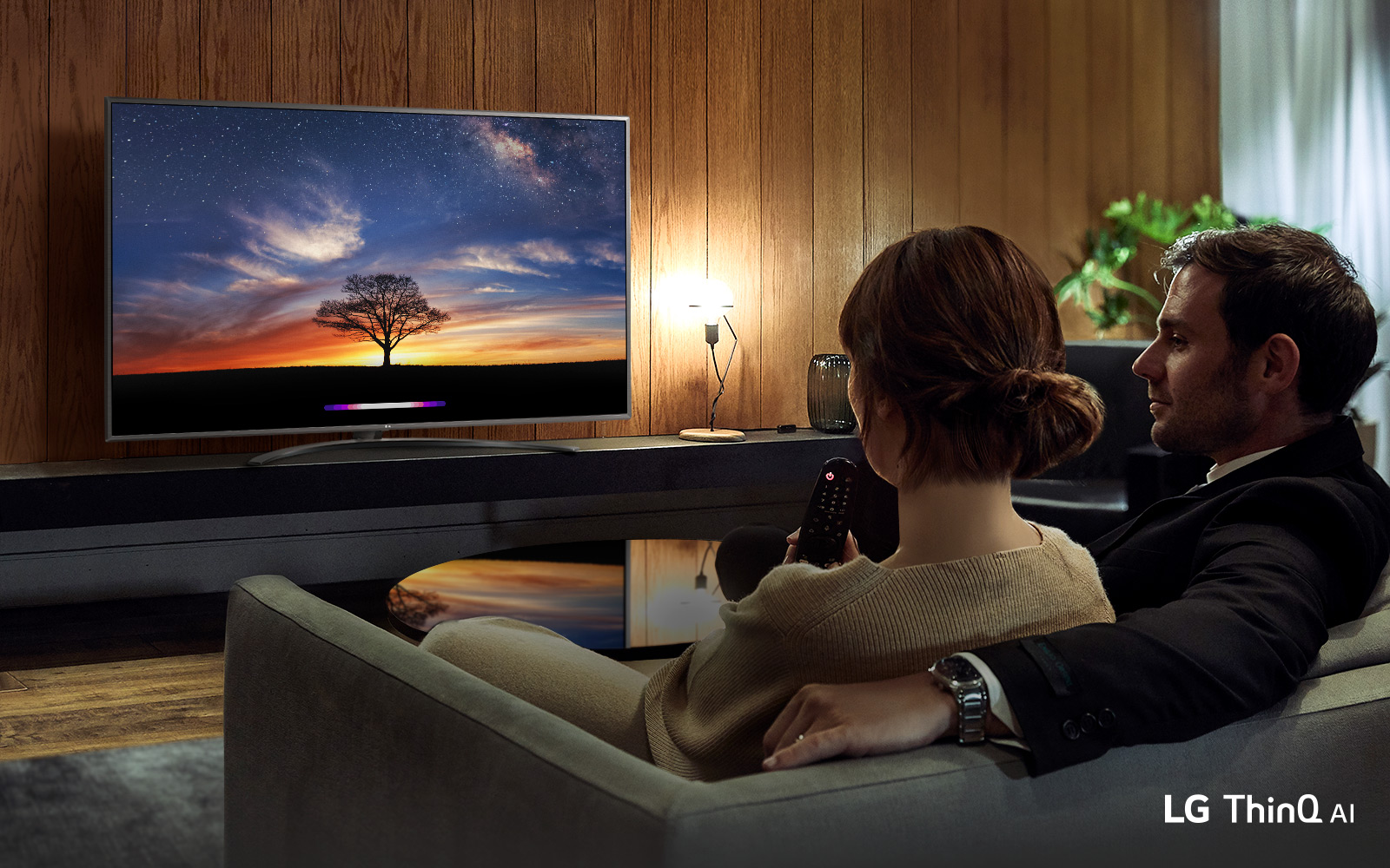 تلویزیون هوشمند با سیستم عامل WebOS تلویزیون 55UM7660 ال جی