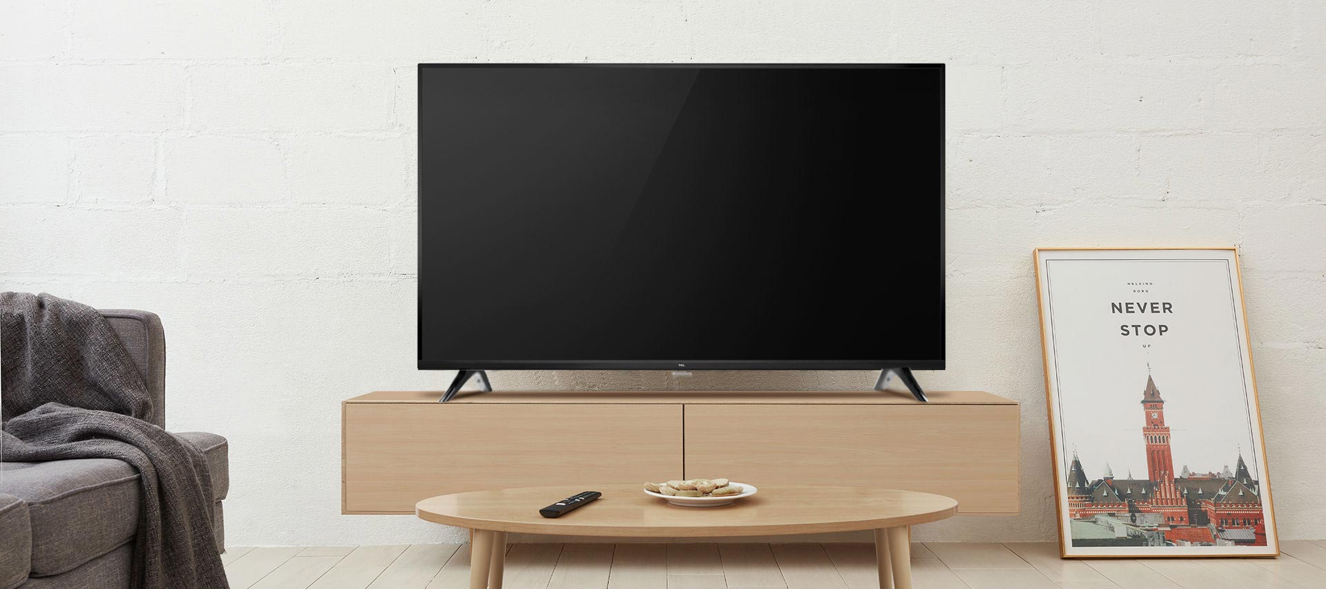 معرفی مشخصات تلویزیون تی سی ال D3000 در فروشگاه دی جی بانه